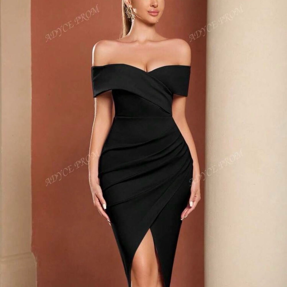 SHEIN Black Strapless Dress